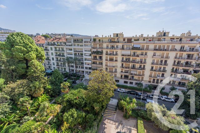 Appartement F4 &agrave; vendre - 4 pi&egrave;ces - 121,20 m2 - Nice - 06 - PROVENCE-ALPES-COTE-D-AZUR