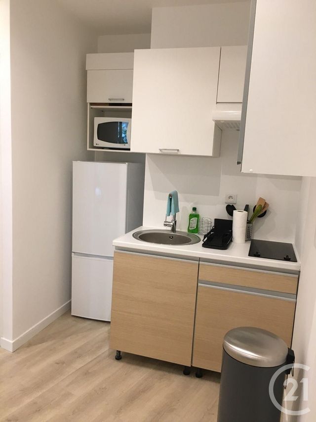 Appartement F2 &agrave; louer - 2 pi&egrave;ces - 31,60 m2 - Nice - 06 - PROVENCE-ALPES-COTE-D-AZUR