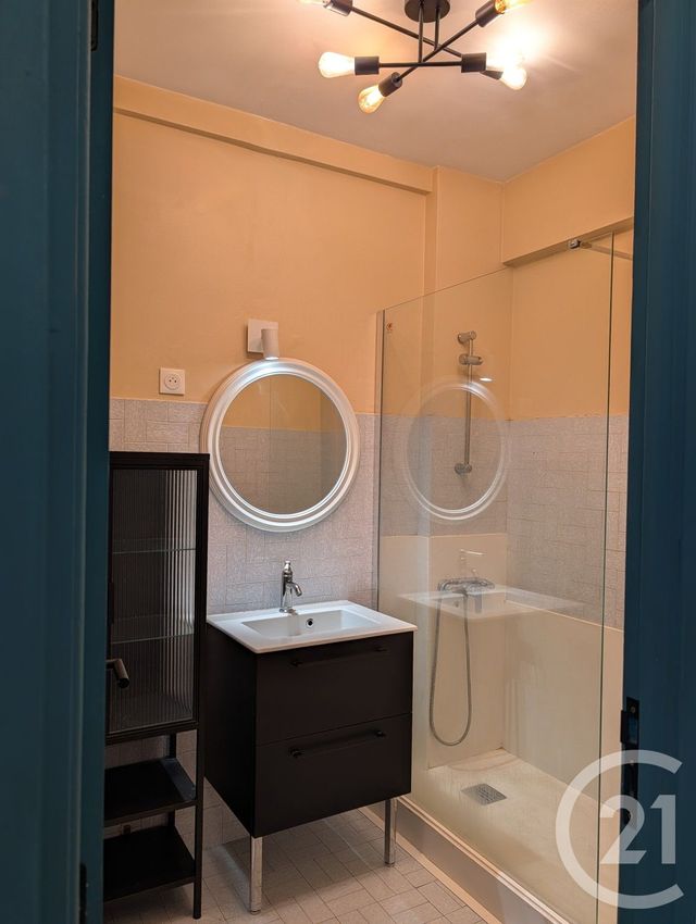Appartement F3 &agrave; louer - 3 pi&egrave;ces - 68,86 m2 - Nice - 06 - PROVENCE-ALPES-COTE-D-AZUR