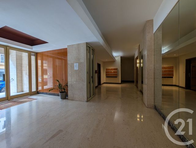 Appartement F3 &agrave; louer - 3 pi&egrave;ces - 68,86 m2 - Nice - 06 - PROVENCE-ALPES-COTE-D-AZUR