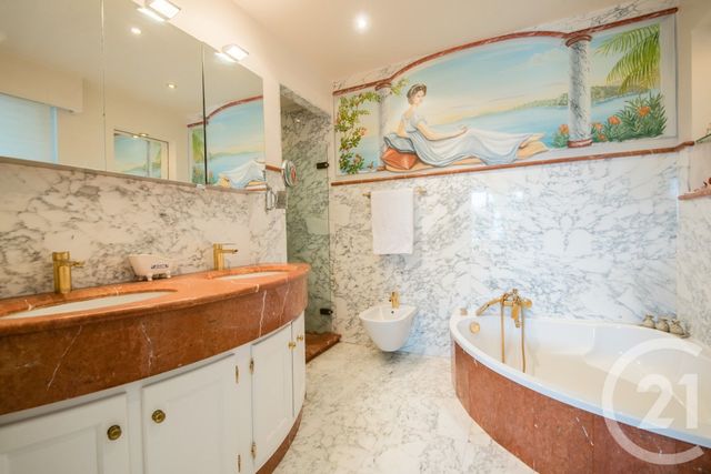 Maison &agrave; vendre - 7 pi&egrave;ces - 257,70 m2 - Nice - 06 - PROVENCE-ALPES-COTE-D-AZUR
