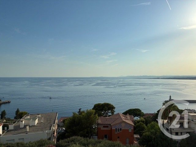 Appartement F1 &agrave; louer - 1 pi&egrave;ce - 30 m2 - Nice - 06 - PROVENCE-ALPES-COTE-D-AZUR