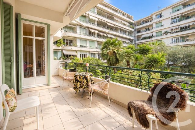 Appartement F2 &agrave; vendre - 2 pi&egrave;ces - 58,25 m2 - Nice - 06 - PROVENCE-ALPES-COTE-D-AZUR
