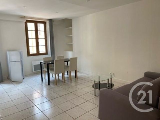 Appartement F1 &agrave; louer - 1 pi&egrave;ce - 29,07 m2 - Grasse - 06 - PROVENCE-ALPES-COTE-D-AZUR