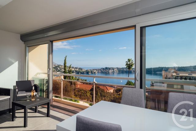 Appartement F3 à louer VILLEFRANCHE SUR MER