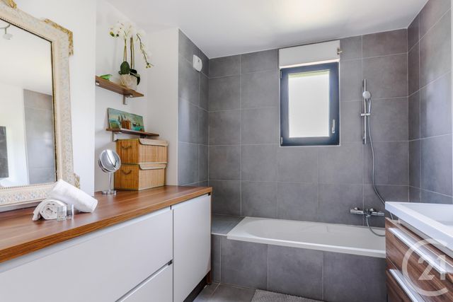 Appartement F3 &agrave; louer - 3 pi&egrave;ces - 58,49 m2 - Nice - 06 - PROVENCE-ALPES-COTE-D-AZUR