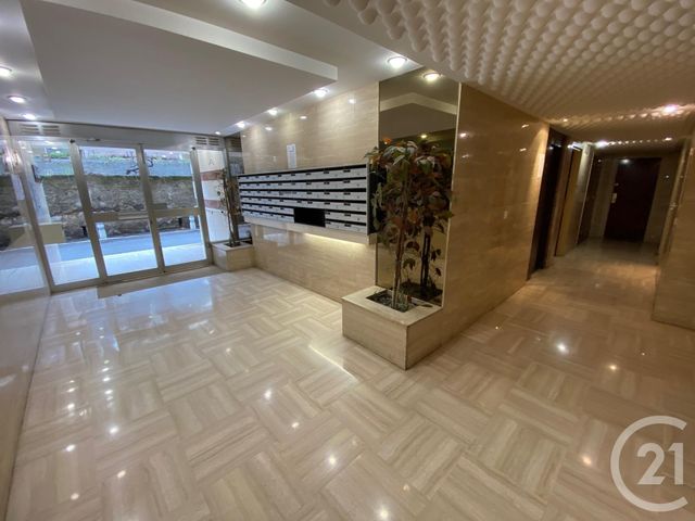 Appartement F1 &agrave; louer - 1 pi&egrave;ce - 31,39 m2 - Nice - 06 - PROVENCE-ALPES-COTE-D-AZUR