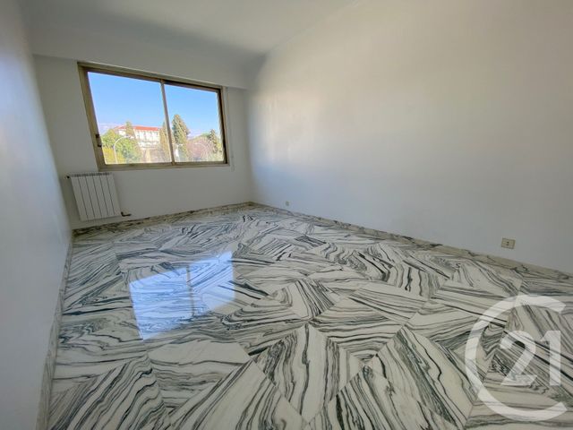 Appartement F4 &agrave; louer - 4 pi&egrave;ces - 104,48 m2 - Nice - 06 - PROVENCE-ALPES-COTE-D-AZUR