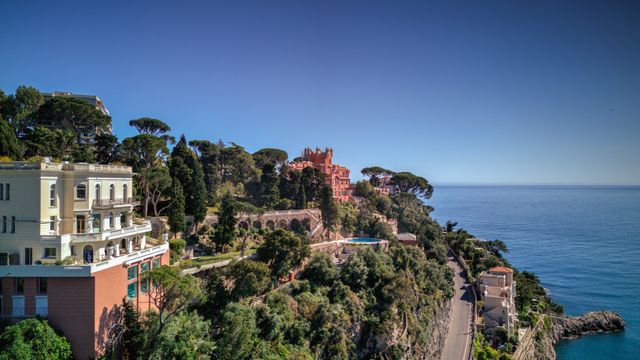 Maison à vendre - 10 pièces - 1175 m2 - Nice - 06 - PROVENCE-ALPES-COTE-D-AZUR