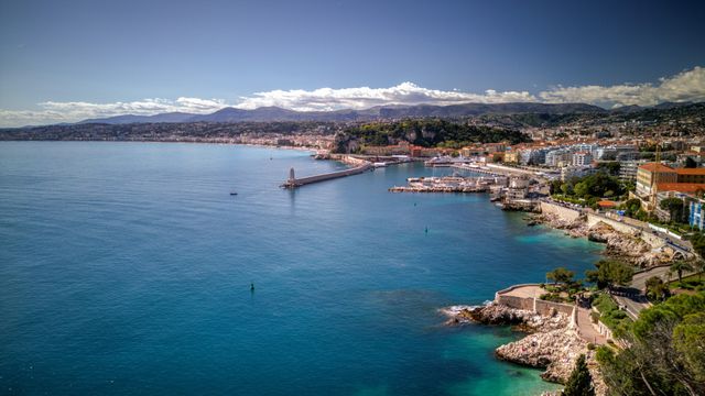 Maison à vendre - 10 pièces - 1175 m2 - Nice - 06 - PROVENCE-ALPES-COTE-D-AZUR