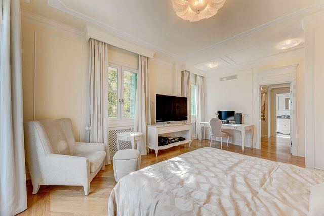 Maison à vendre - 6 pièces - 643 m2 - Villefranche Sur Mer - 06 - PROVENCE-ALPES-COTE-D-AZUR