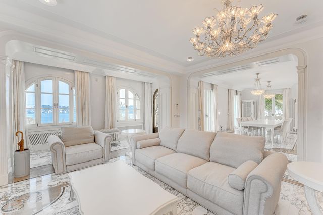 Maison à vendre - 6 pièces - 643 m2 - Villefranche Sur Mer - 06 - PROVENCE-ALPES-COTE-D-AZUR