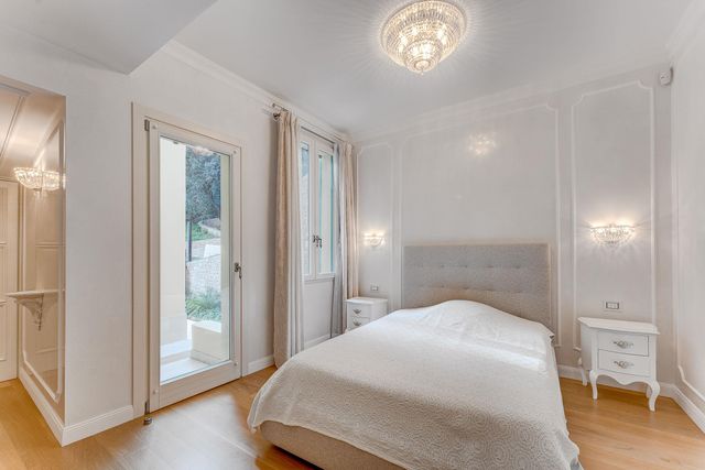 Maison à vendre - 6 pièces - 643 m2 - Villefranche Sur Mer - 06 - PROVENCE-ALPES-COTE-D-AZUR