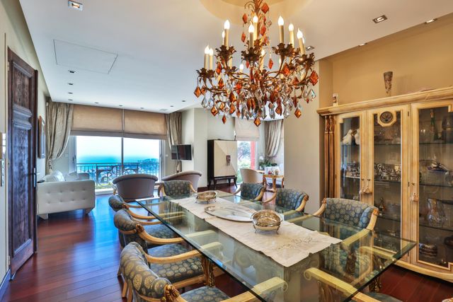 Maison à vendre - 9 pièces - 426,60 m2 - Villefranche Sur Mer - 06 - PROVENCE-ALPES-COTE-D-AZUR