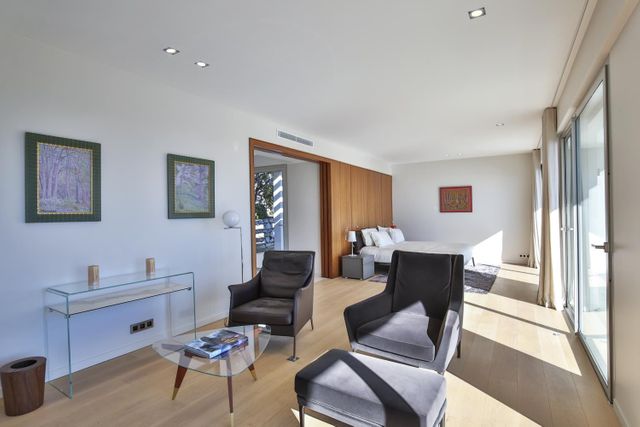 Maison à louer - 5 pièces - 440 m2 - Villefranche Sur Mer - 06 - PROVENCE-ALPES-COTE-D-AZUR