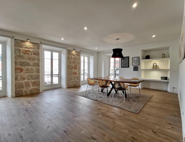 Appartement F3 à vendre - 3 pièces - 111,12 m2 - Nice - 06 - PROVENCE-ALPES-COTE-D-AZUR