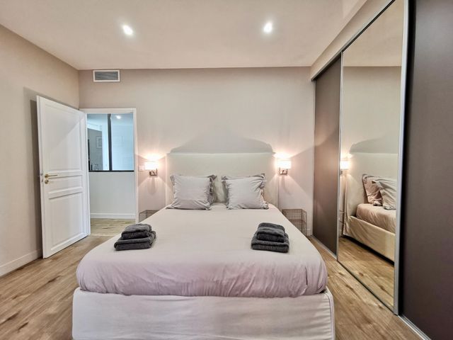 Appartement F3 à vendre - 3 pièces - 111,12 m2 - Nice - 06 - PROVENCE-ALPES-COTE-D-AZUR