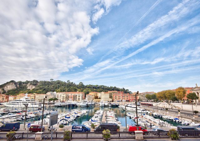 Appartement F3 à vendre - 3 pièces - 111,12 m2 - Nice - 06 - PROVENCE-ALPES-COTE-D-AZUR