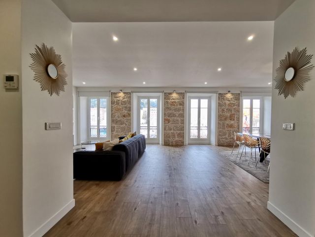 Appartement F3 à vendre - 3 pièces - 111,12 m2 - Nice - 06 - PROVENCE-ALPES-COTE-D-AZUR