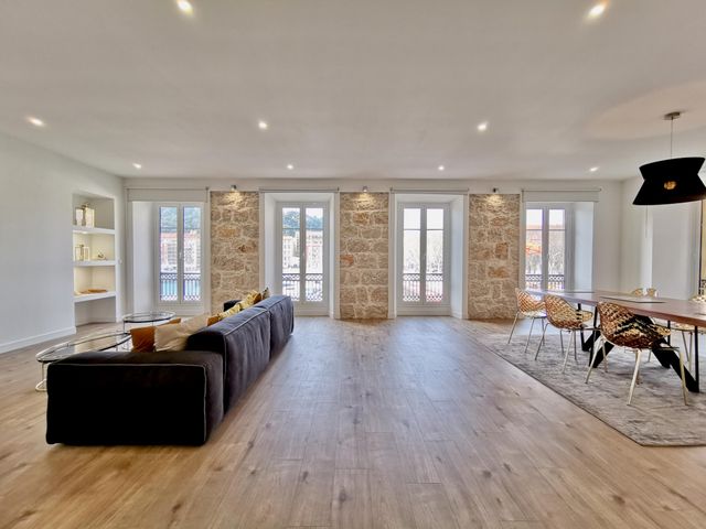 Appartement F3 à vendre - 3 pièces - 111,12 m2 - Nice - 06 - PROVENCE-ALPES-COTE-D-AZUR