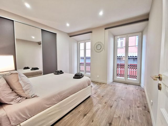 Appartement F3 à vendre - 3 pièces - 111,12 m2 - Nice - 06 - PROVENCE-ALPES-COTE-D-AZUR