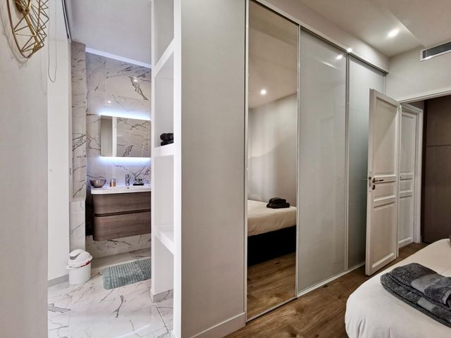 Appartement F3 à vendre - 3 pièces - 111,12 m2 - Nice - 06 - PROVENCE-ALPES-COTE-D-AZUR