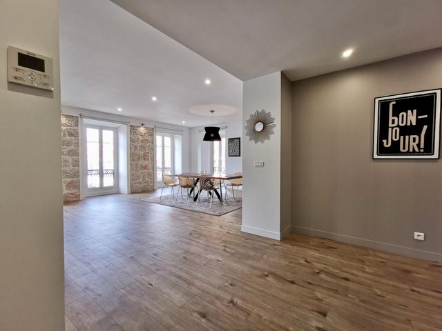 Appartement F3 à vendre - 3 pièces - 111,12 m2 - Nice - 06 - PROVENCE-ALPES-COTE-D-AZUR