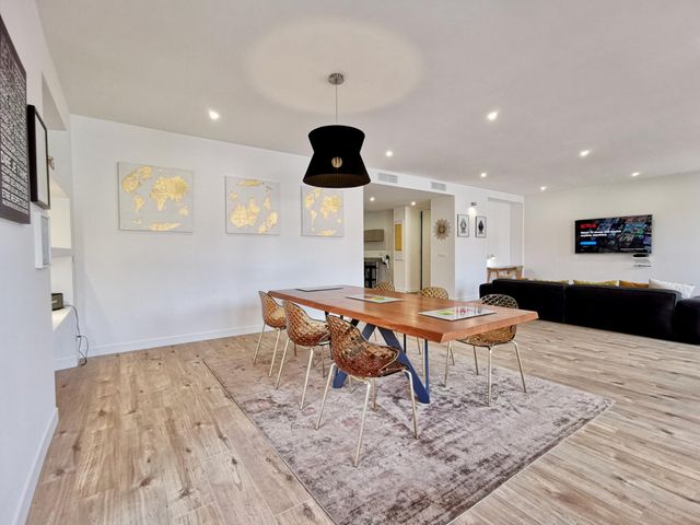 Appartement F3 à vendre - 3 pièces - 111,12 m2 - Nice - 06 - PROVENCE-ALPES-COTE-D-AZUR