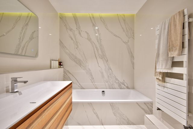 Appartement F3 à vendre - 3 pièces - 108,08 m2 - Nice - 06 - PROVENCE-ALPES-COTE-D-AZUR