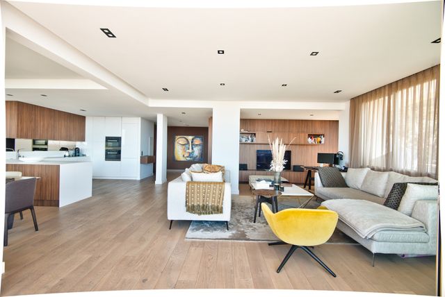 Appartement F3 à vendre - 3 pièces - 108,08 m2 - Nice - 06 - PROVENCE-ALPES-COTE-D-AZUR