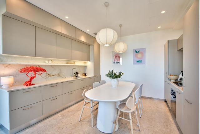 Maison à vendre - 6 pièces - 221,97 m2 - Nice - 06 - PROVENCE-ALPES-COTE-D-AZUR