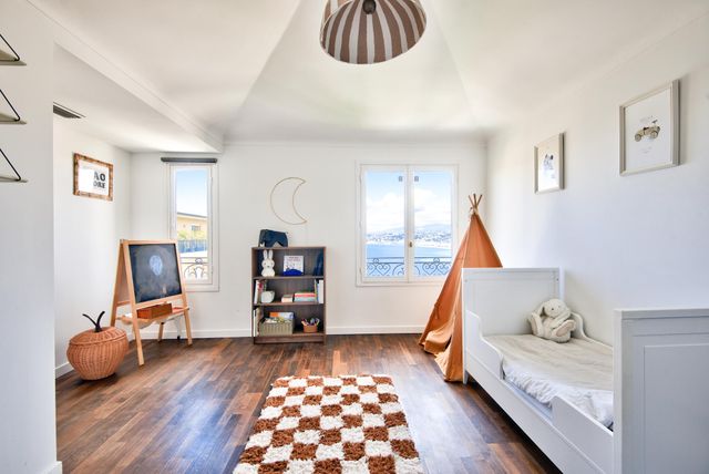 Maison à vendre - 6 pièces - 221,97 m2 - Nice - 06 - PROVENCE-ALPES-COTE-D-AZUR