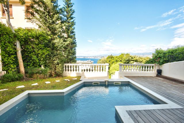 Maison à vendre - 6 pièces - 221,97 m2 - Nice - 06 - PROVENCE-ALPES-COTE-D-AZUR