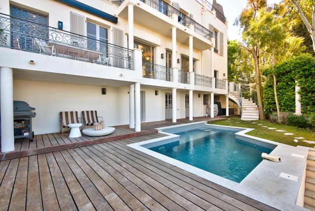 Maison à vendre - 6 pièces - 221,97 m2 - Nice - 06 - PROVENCE-ALPES-COTE-D-AZUR