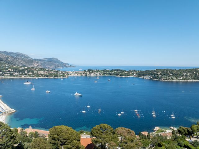 Maison à vendre - 6 pièces - 300 m2 - Nice - 06 - PROVENCE-ALPES-COTE-D-AZUR