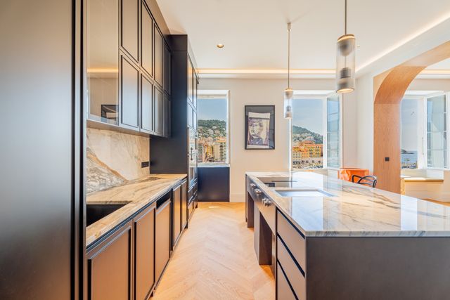 Appartement F3 &agrave; vendre - 3 pi&egrave;ces - 149,50 m2 - Nice - 06 - PROVENCE-ALPES-COTE-D-AZUR