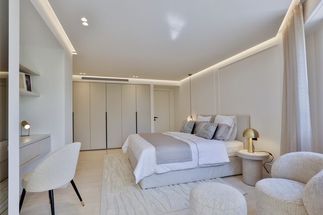 Appartement F4 à vendre - 4 pièces - 172,18 m2 - Nice - 06 - PROVENCE-ALPES-COTE-D-AZUR