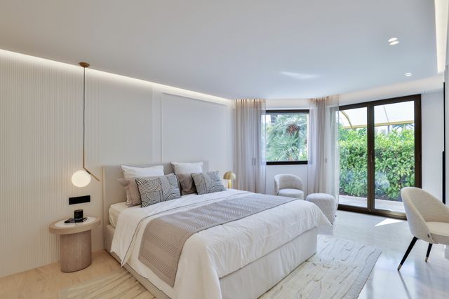 Appartement F4 à vendre - 4 pièces - 172,18 m2 - Nice - 06 - PROVENCE-ALPES-COTE-D-AZUR