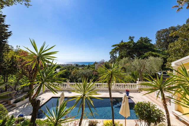 Maison à vendre - 10 pièces - 327,17 m2 - Nice - 06 - PROVENCE-ALPES-COTE-D-AZUR