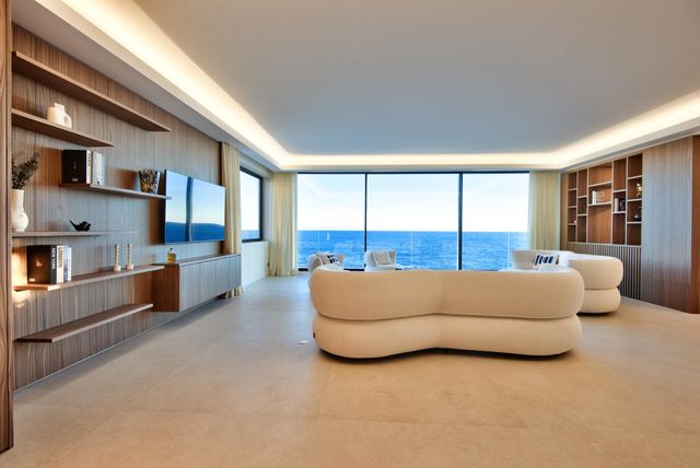 Maison &agrave; vendre - 6 pi&egrave;ces - 247,22 m2 - Nice - 06 - PROVENCE-ALPES-COTE-D-AZUR