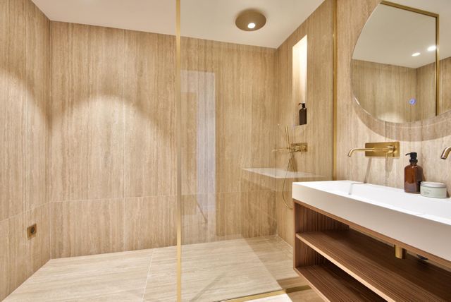 Maison &agrave; vendre - 6 pi&egrave;ces - 247,22 m2 - Nice - 06 - PROVENCE-ALPES-COTE-D-AZUR