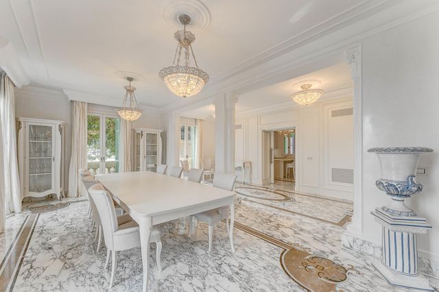 Maison &agrave; vendre - 6 pi&egrave;ces - 643 m2 - Villefranche Sur Mer - 06 - PROVENCE-ALPES-COTE-D-AZUR