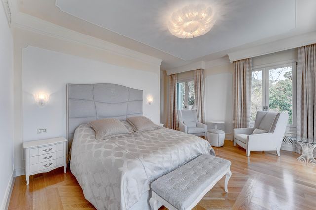 Maison &agrave; vendre - 6 pi&egrave;ces - 643 m2 - Villefranche Sur Mer - 06 - PROVENCE-ALPES-COTE-D-AZUR