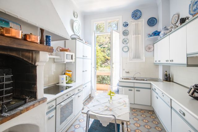 Maison &agrave; vendre - 6 pi&egrave;ces - 229,23 m2 - Nice - 06 - PROVENCE-ALPES-COTE-D-AZUR