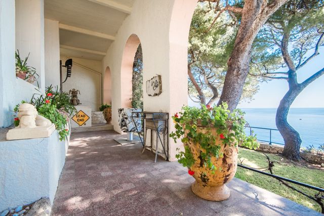 Maison &agrave; vendre - 6 pi&egrave;ces - 229,23 m2 - Nice - 06 - PROVENCE-ALPES-COTE-D-AZUR