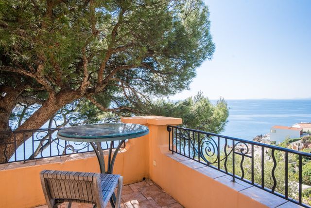 Maison &agrave; vendre - 6 pi&egrave;ces - 229,23 m2 - Nice - 06 - PROVENCE-ALPES-COTE-D-AZUR