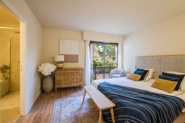 Appartement F6 &agrave; vendre - 6 pi&egrave;ces - 200,12 m2 - Nice - 06 - PROVENCE-ALPES-COTE-D-AZUR