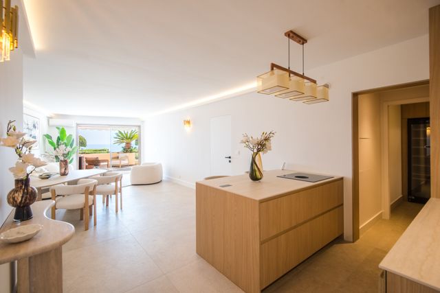 Appartement F3 &agrave; vendre - 3 pi&egrave;ces - 110,32 m2 - Nice - 06 - PROVENCE-ALPES-COTE-D-AZUR