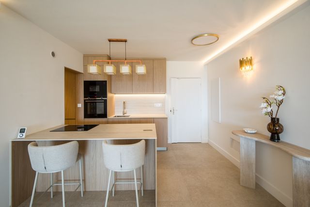 Appartement F3 &agrave; vendre - 3 pi&egrave;ces - 110,32 m2 - Nice - 06 - PROVENCE-ALPES-COTE-D-AZUR