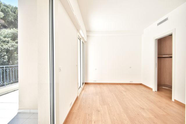 Appartement F5 &agrave; vendre - 5 pi&egrave;ces - 167,33 m2 - Nice - 06 - PROVENCE-ALPES-COTE-D-AZUR